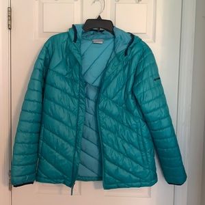 Girls XL Teal Columbia Puffer Style Jacket with Hood